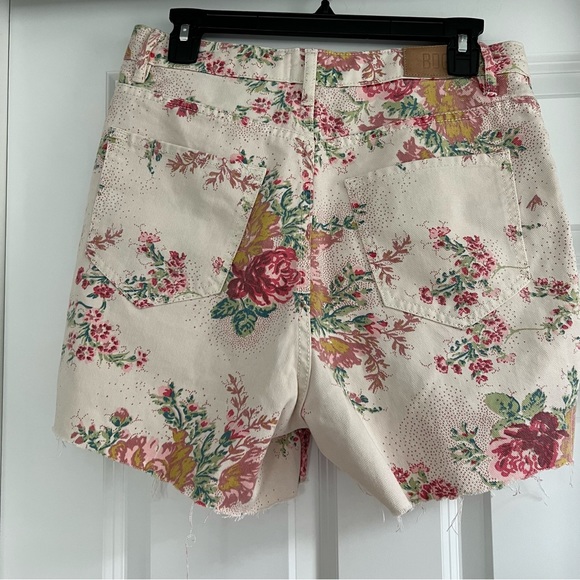 BDG Urban Outfitters Floral High Waisted Shorts - Picture 7 of 12